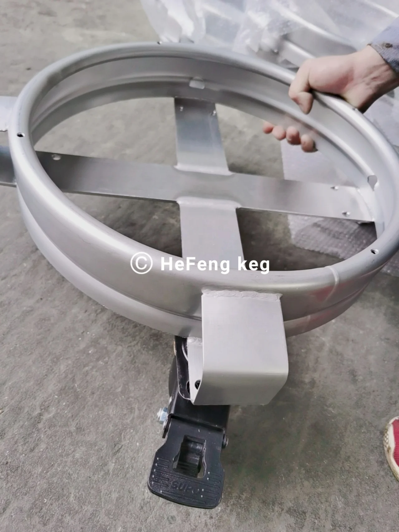 Pan trolley Bucket  hand truck Mobile trolley  for beer keg barrel