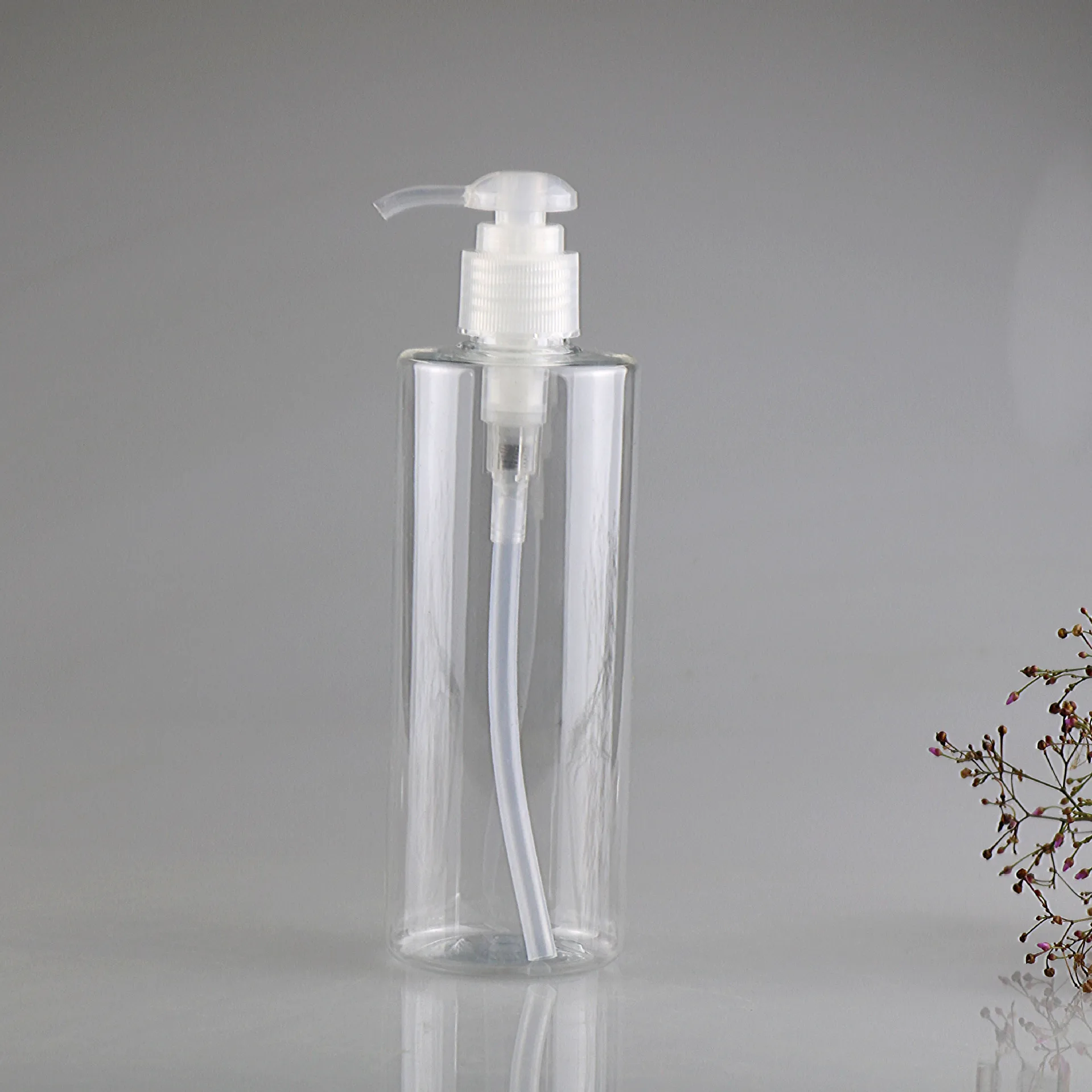 300ml 400ml 500ml custom plastic shampoo bottle with lotion pump