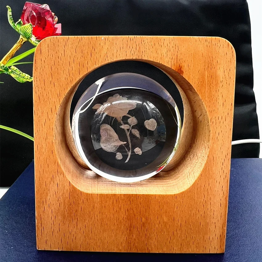 New Design 3D Christmas Kids Birthday Gift Astronaut Moon Solar System Planet Engraved Lamp Crystal Ball Light