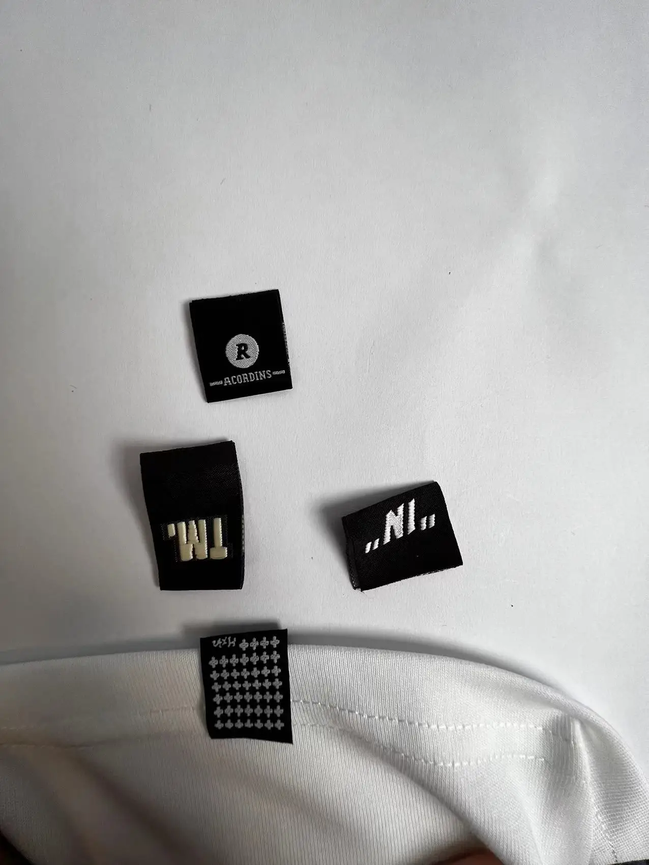 manufacturer clothes tagger labels custom woven label t shirt No reviews yet