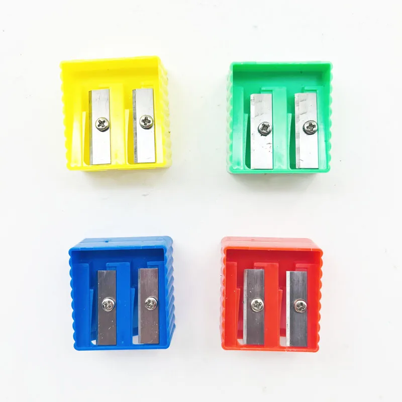 Профессиональный поставщик канцелярских товаров симпатичная портативная Пластиковая точилка для карандашей с двойным отверстием