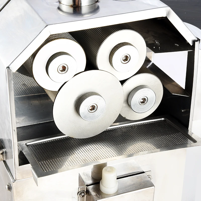 
4 Rollers Automatic Commercial Table Top Electric Sugarcane Juicer Sugar Cane Juice Making Press Extractor Machine 