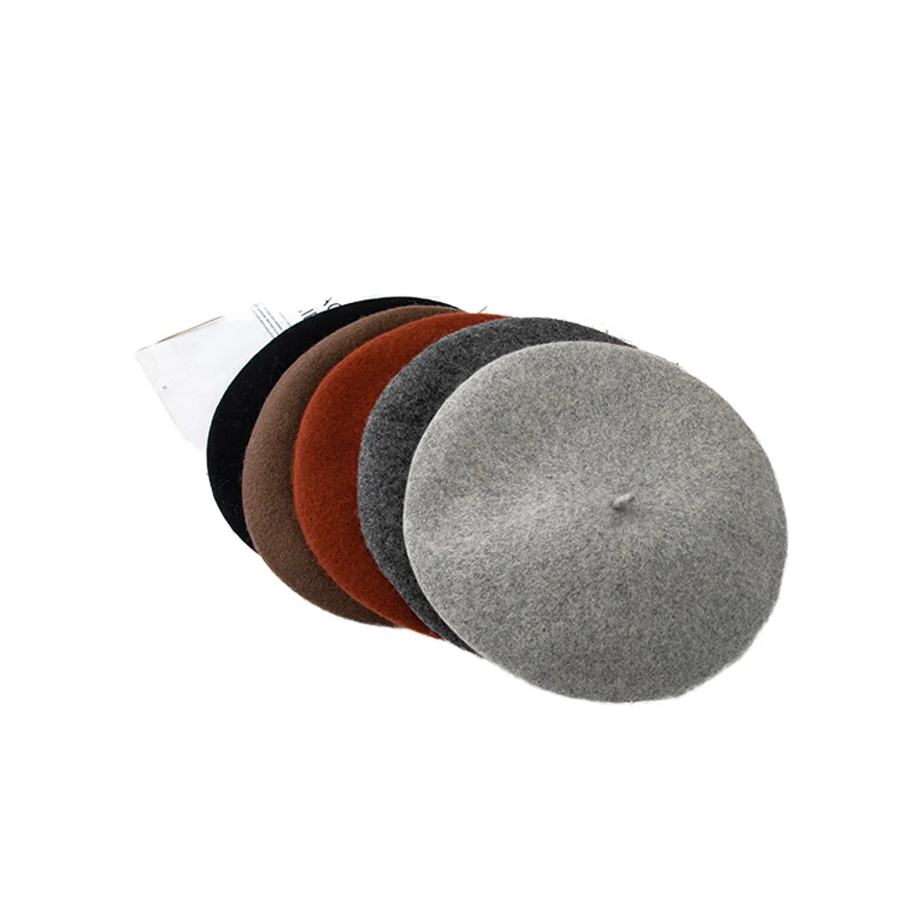 Женские береты из мягкой шерсти