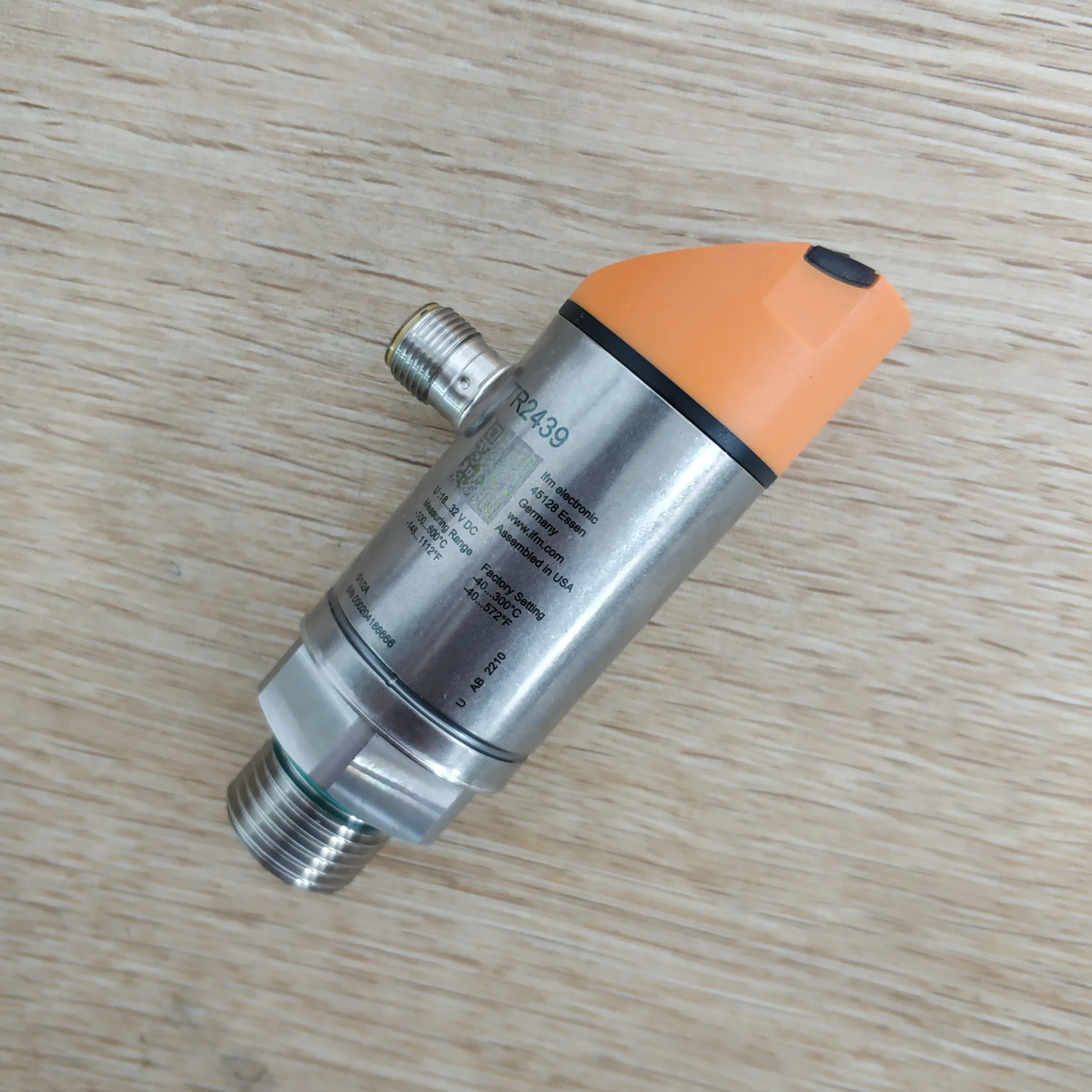 IFM Temperature Sensor TR2439 TR2432 TR7432  TR7439 TR8430