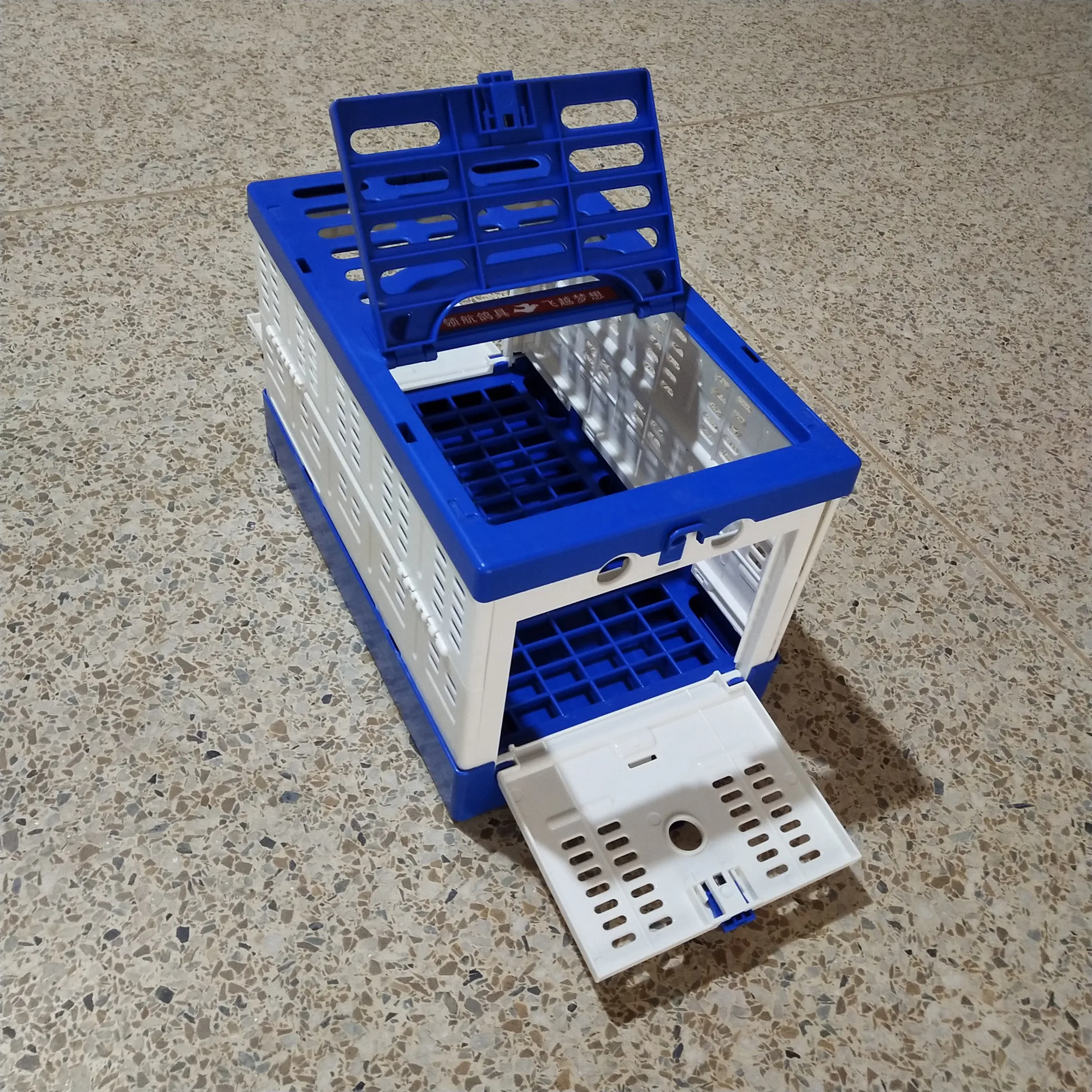 hot sale different design pigeon carrier for sale