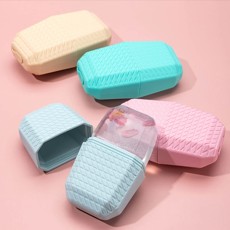 Wholesale Ice Cube For Face Beauty Eye Massage body Silicone Ice Facial Cube Massage Roller ice roller for face