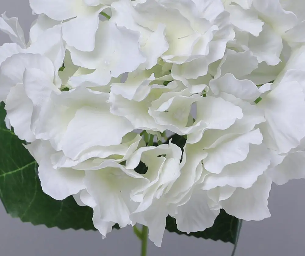 High Quality 20CM Diameter Artifical Silk Wedding Flowers Artificial Hydrangea White Color