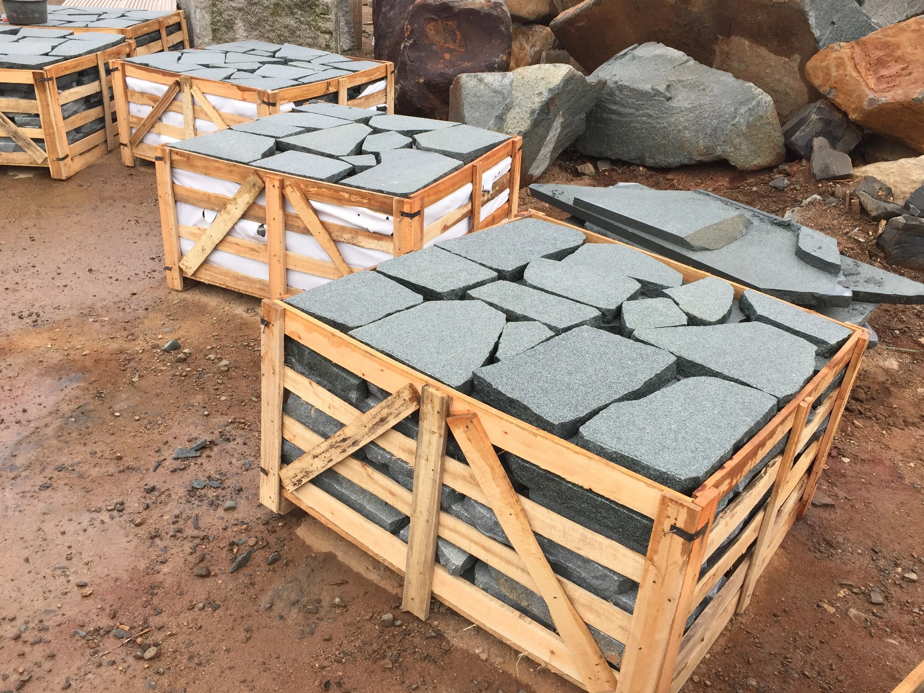 SHIHUI Wholesale Grey G612 Granite Floor Natural Stone Irregular Loose Crazy Paving Patio Pavers Flagstone Granite Tiles Slab