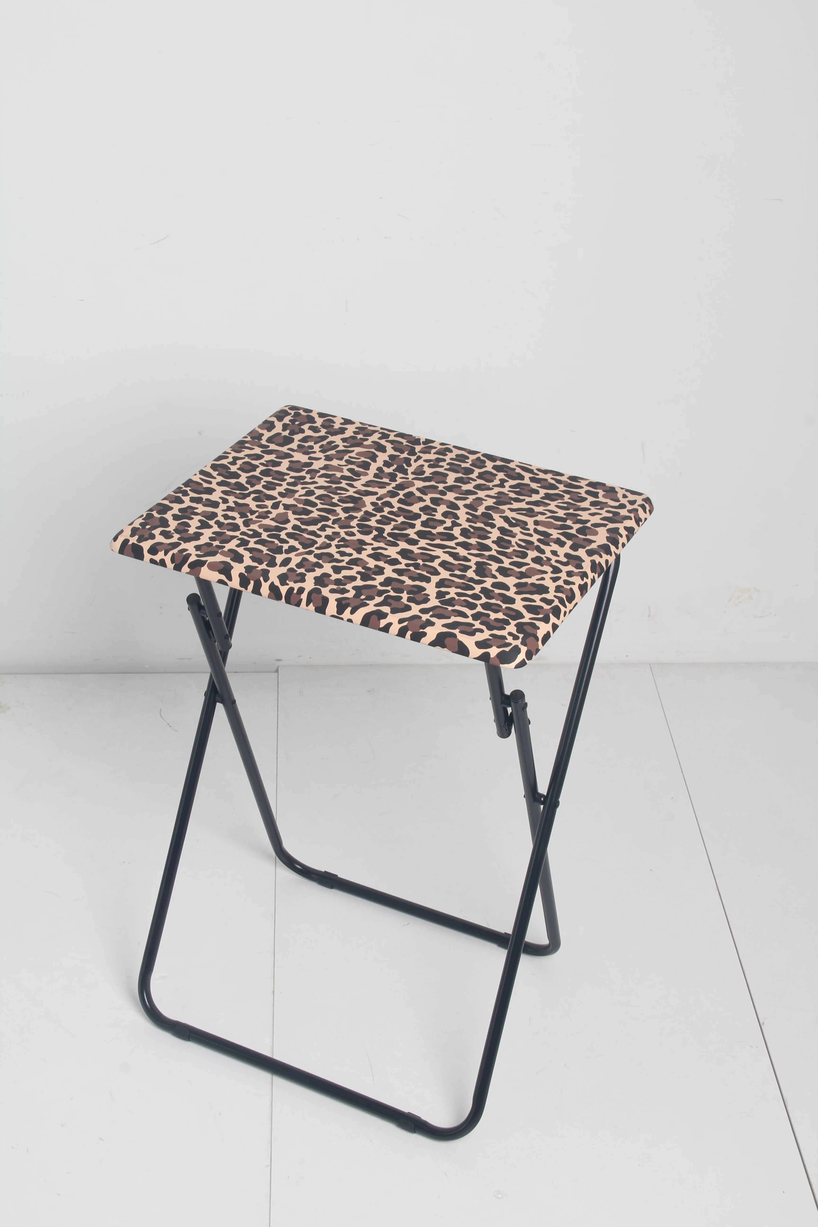 Portable Furniture Poker Banquet Catering Bbq Camping Picnic whole sale cheap folding snack TV tray small wood  small size table