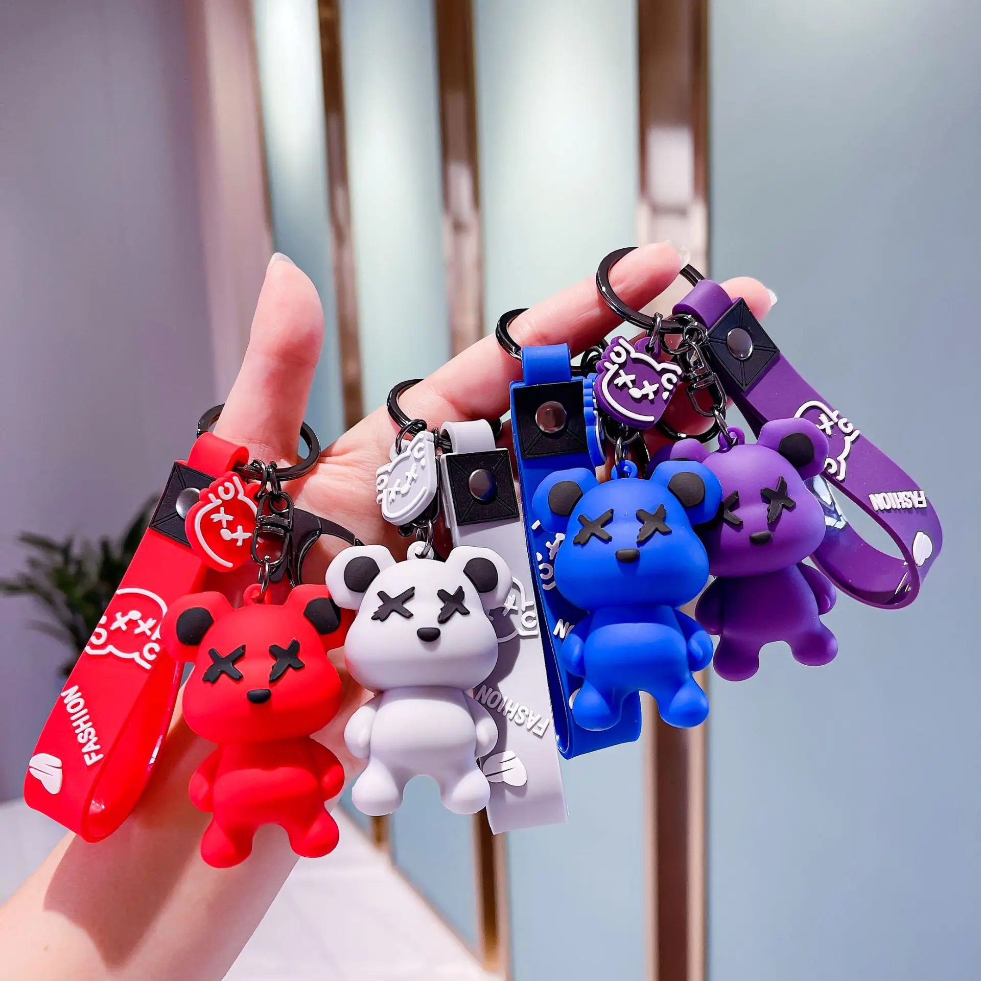 Amazon top seller animation surrounding wild Bear car pendant key chain popular Accessories Bear Keychain