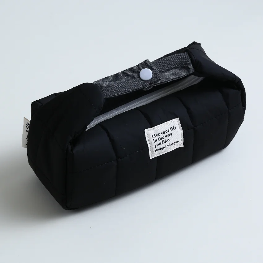 New 3 Color Large Capacity Multifunction Tyvek Portable Pencil Bag With Button