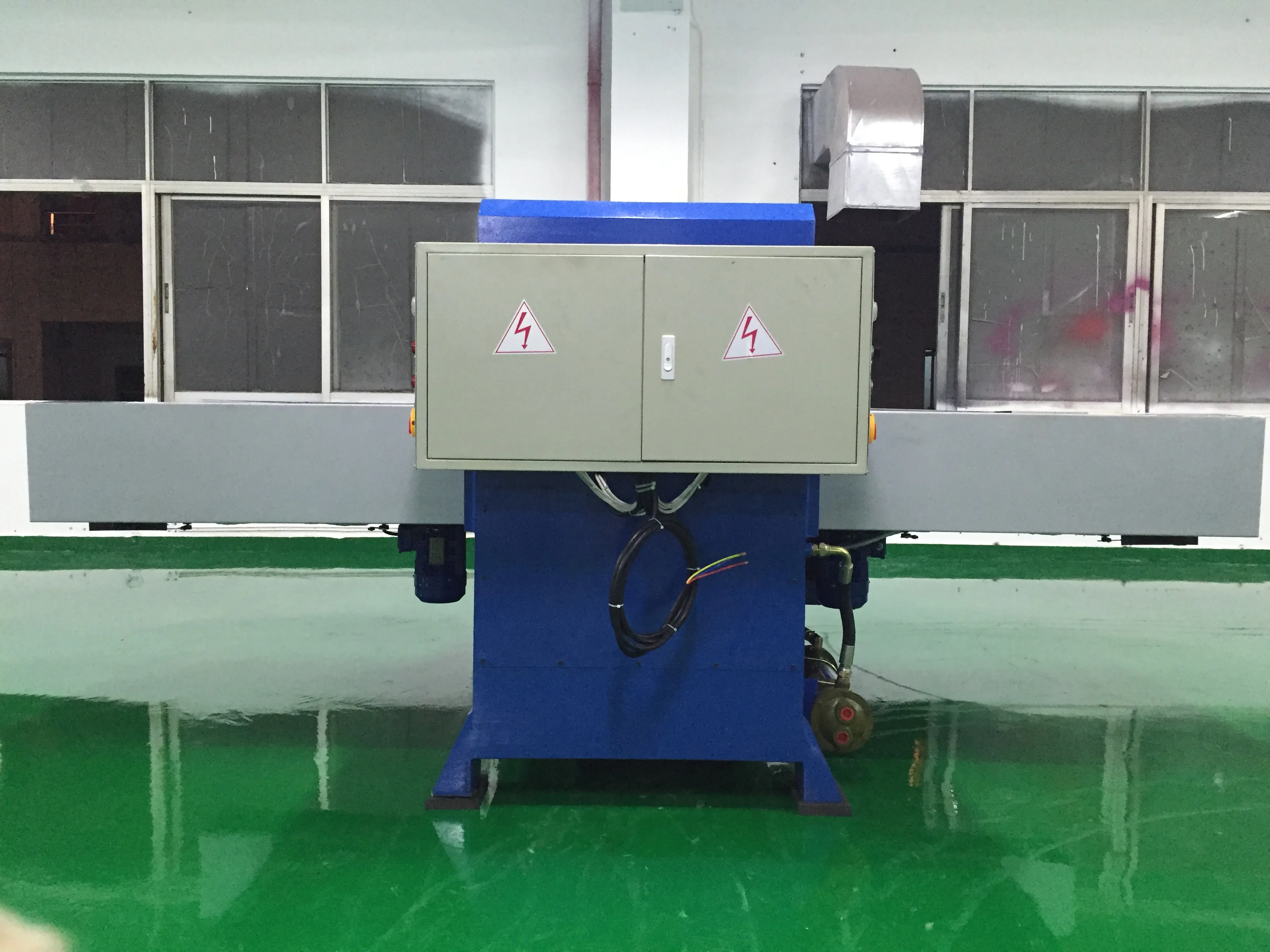 Bilateral Working Hydraulic Blister Die Cutting Machine