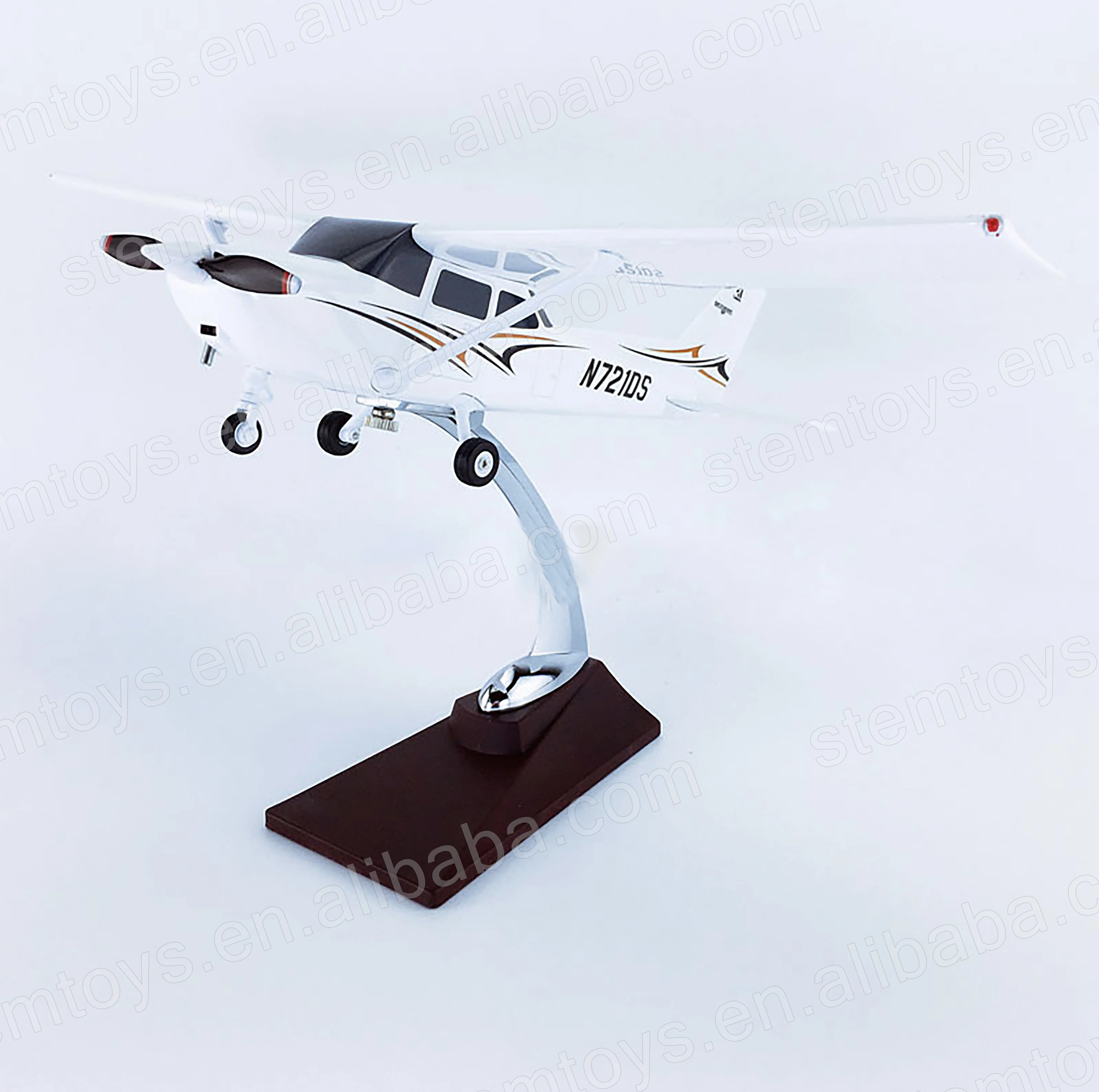 28cm Cessna 172 Skyhawk Skylane Popular Resin Aircraft Model Private Pilot Student Training Fighter Airplane Models Gift