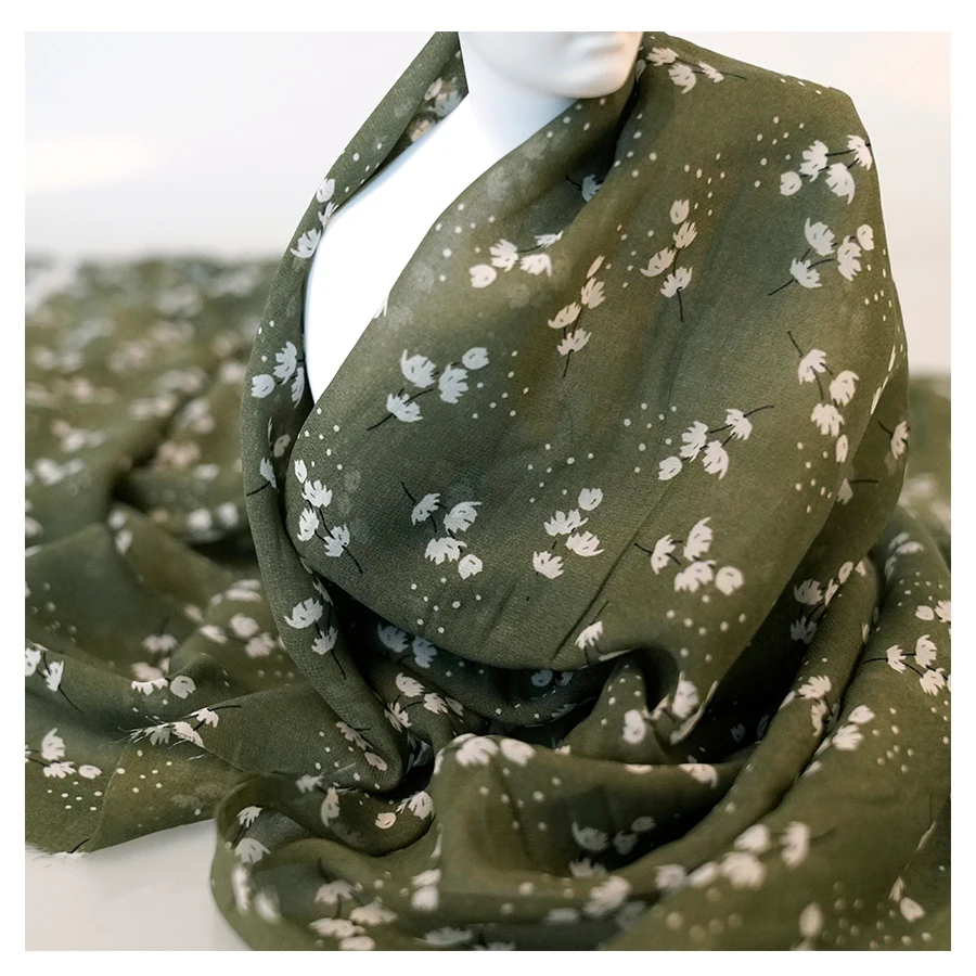 High Quality 100% Polyester Floral Print Thin Velvet Chiffon Fabric for Ladies Dress, Shirt  & Scarf