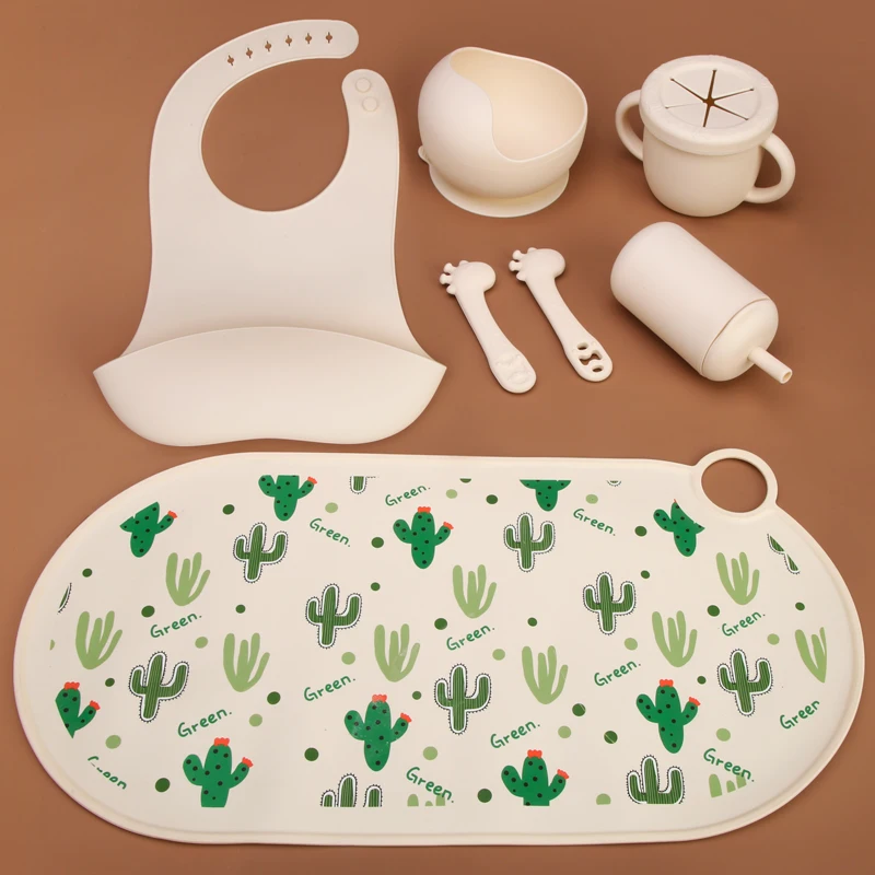 Bpa Free Hot Selling New Arrival 2024 Food Grade Silicon Utensils Toddler Soft Feeder Set Training Baby Spoon for babeis