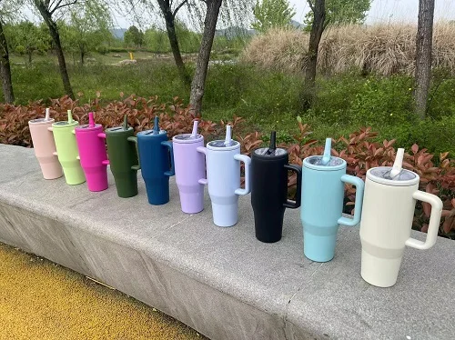 New 40oz Vacuum Insulated Cup No Spill Hydro Traveler Stainless Steel Tumbler with Handle and Flip Straw Lid