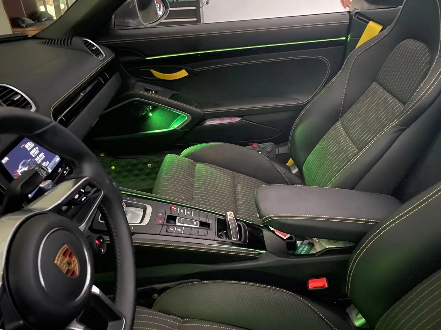 Modern Design Automobile Accessories 64 Color LED Lighting System Indoor Decoration Atmosphere Light Universal