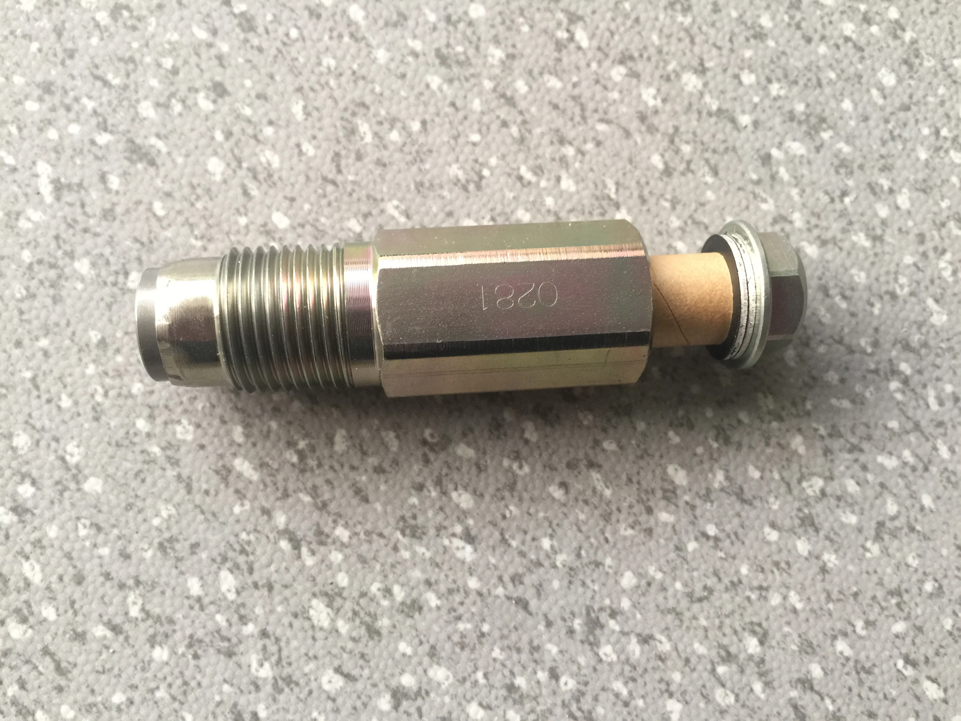 PC400-7 ограничитель давления топлива ND095420-0140 запасные части экскаватора