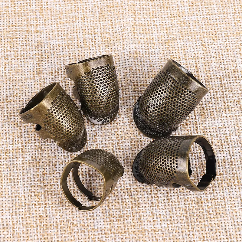 Factory direct sale practical antique finger protector metal brass sewing accessories thimble