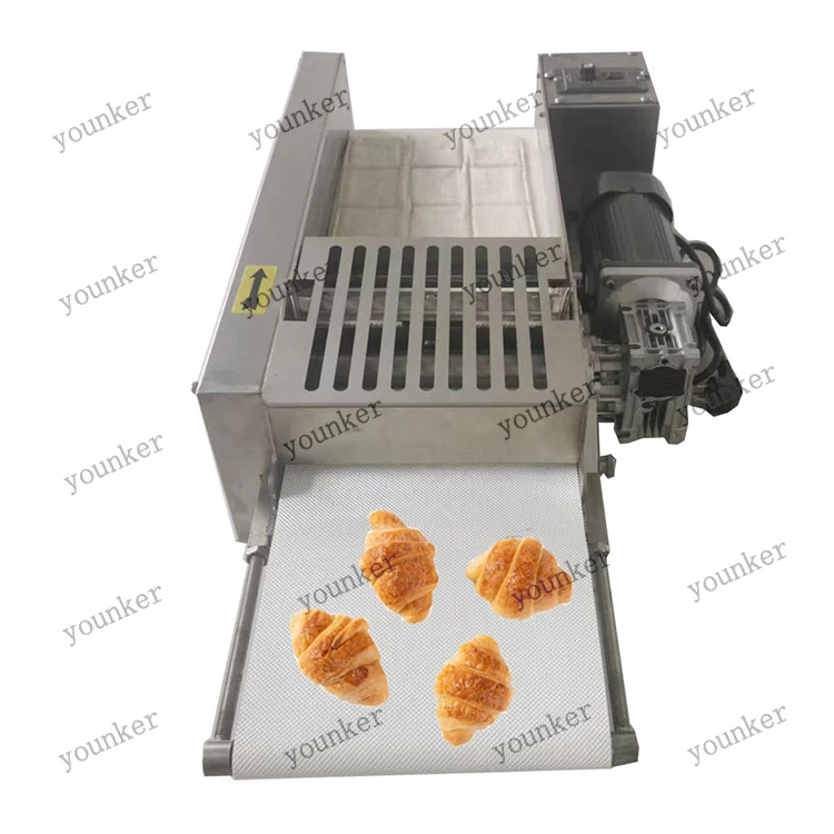 Mini Croissant Making Machine Bread Dough Rolling Roller Equipment Maker Fully Automatic Croissant Machine Moulder