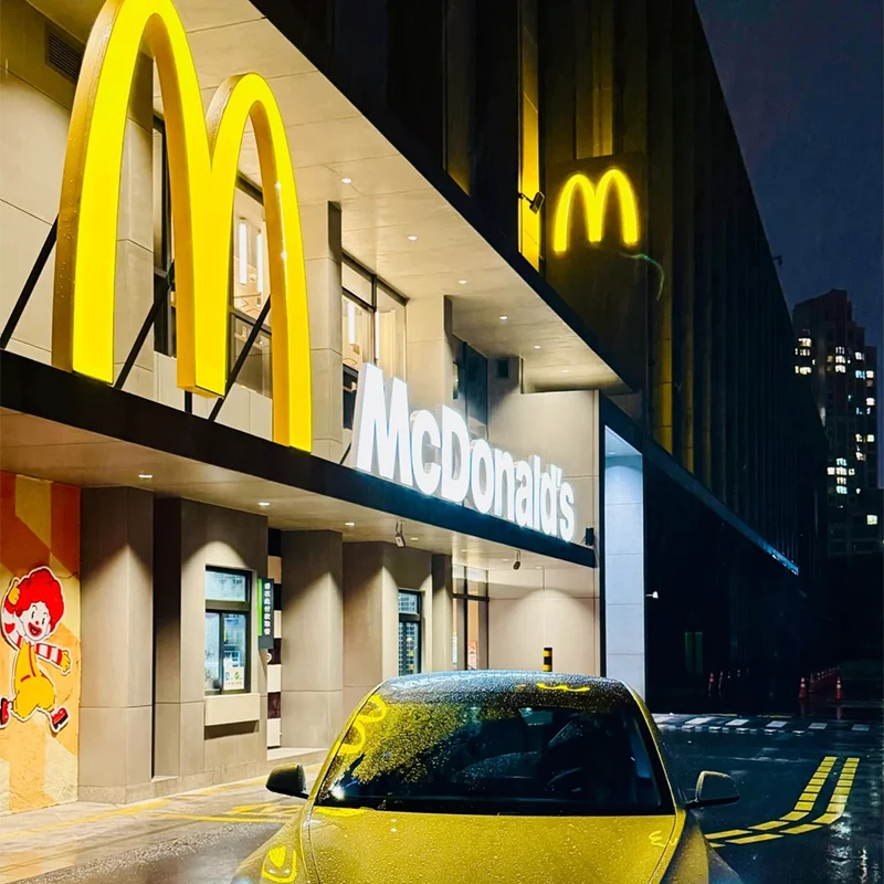 Customized 3D luminous characters for factory LED lights