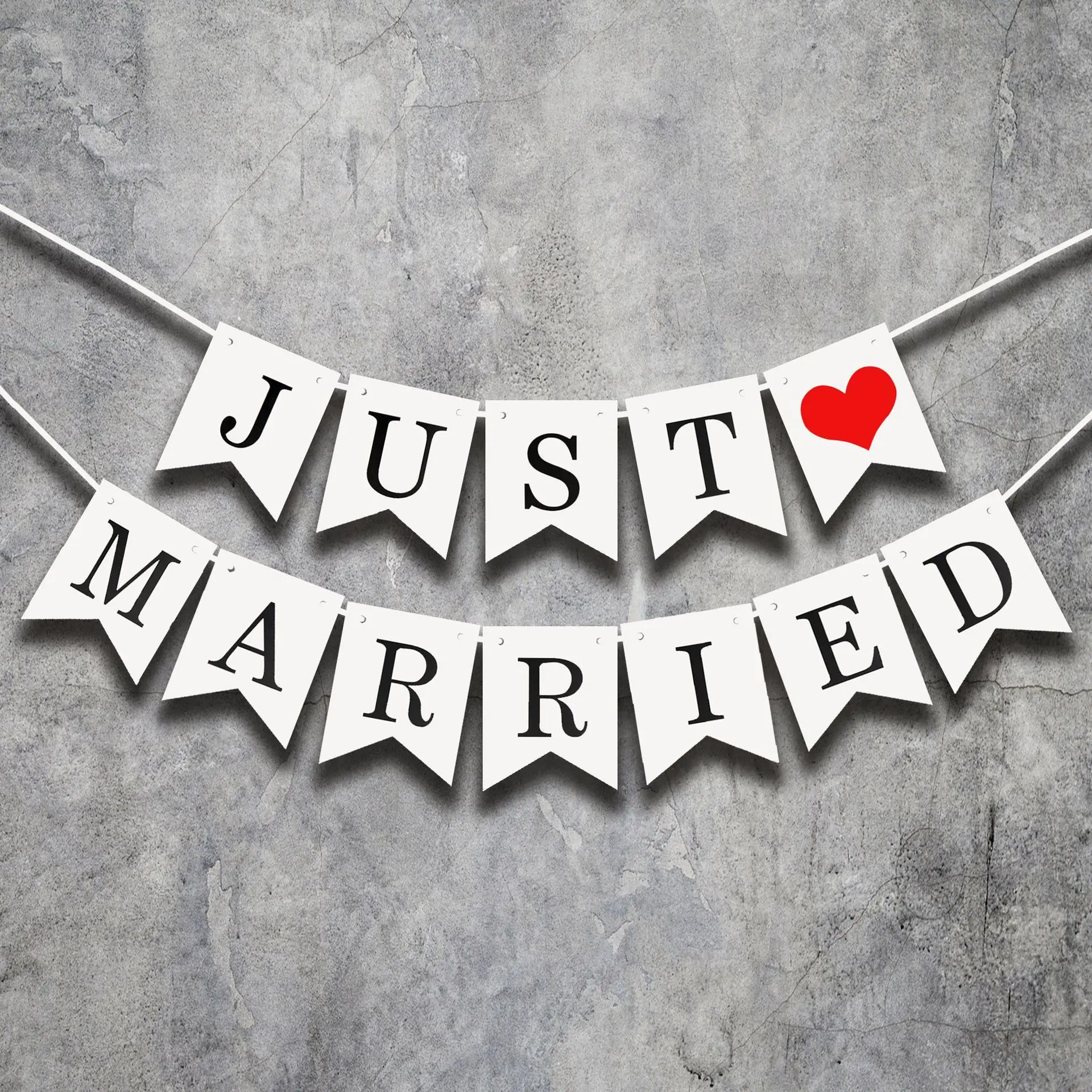 Customized JUST MARRIED Banner for Happy Wedding Bunting Photo Booth Props Signs Garland Bridal Shower Decoration