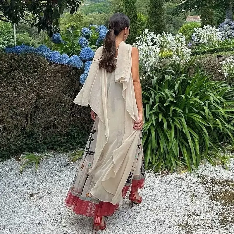2024 Fashionable Ethnic Style Hanging Strap With Flower Embroidery Picture Thin Pleated Folded Long Dress