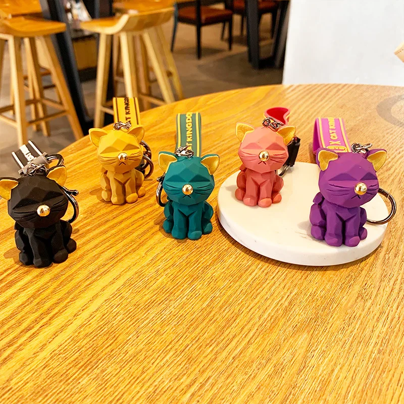 KC293C Wholesale Cartoon Resin Geometric Cat Keychain Fashion Bag Car Bag Pendant Cat Key Chain for Girl