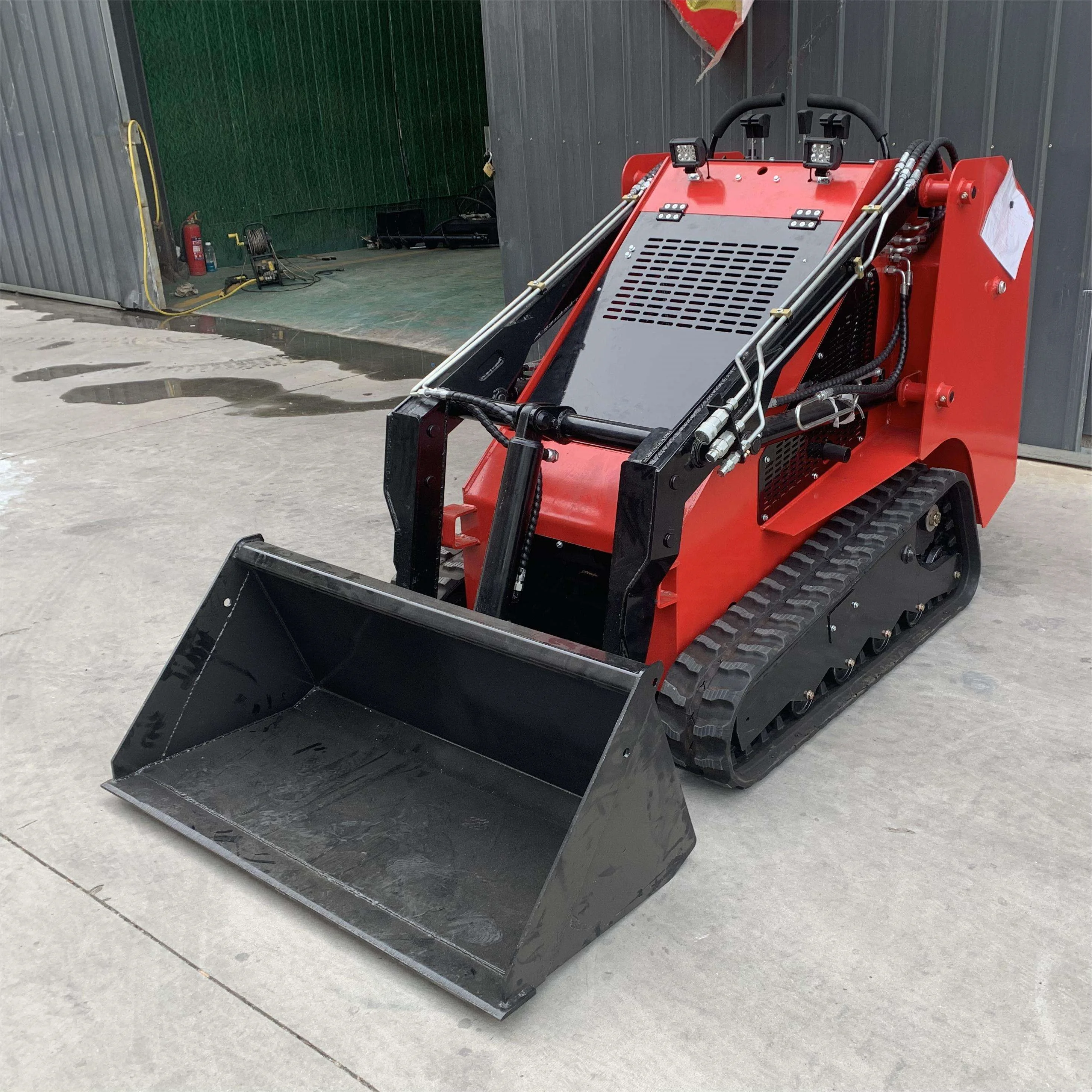 Небольшой погрузчик 400 кг 30hp дизельный двигатель занос руль мини-гусеничный