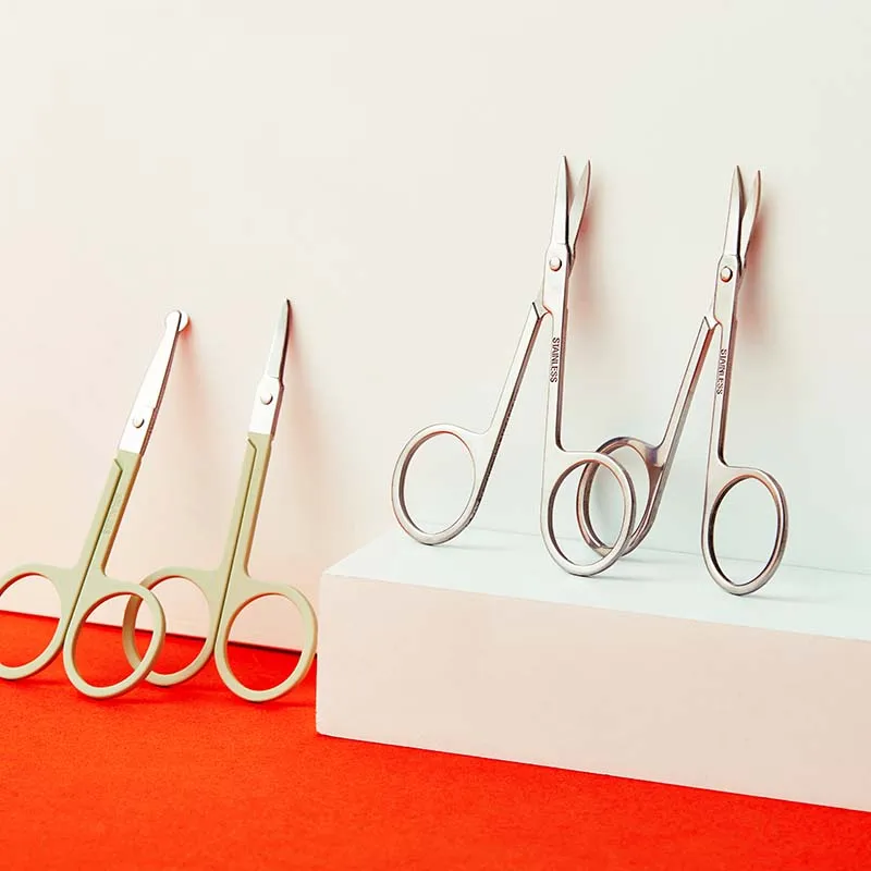 Wholesale High Quality Durable Stainless Steel  Silver Curve Eyebrow Scissors Makeup Tools