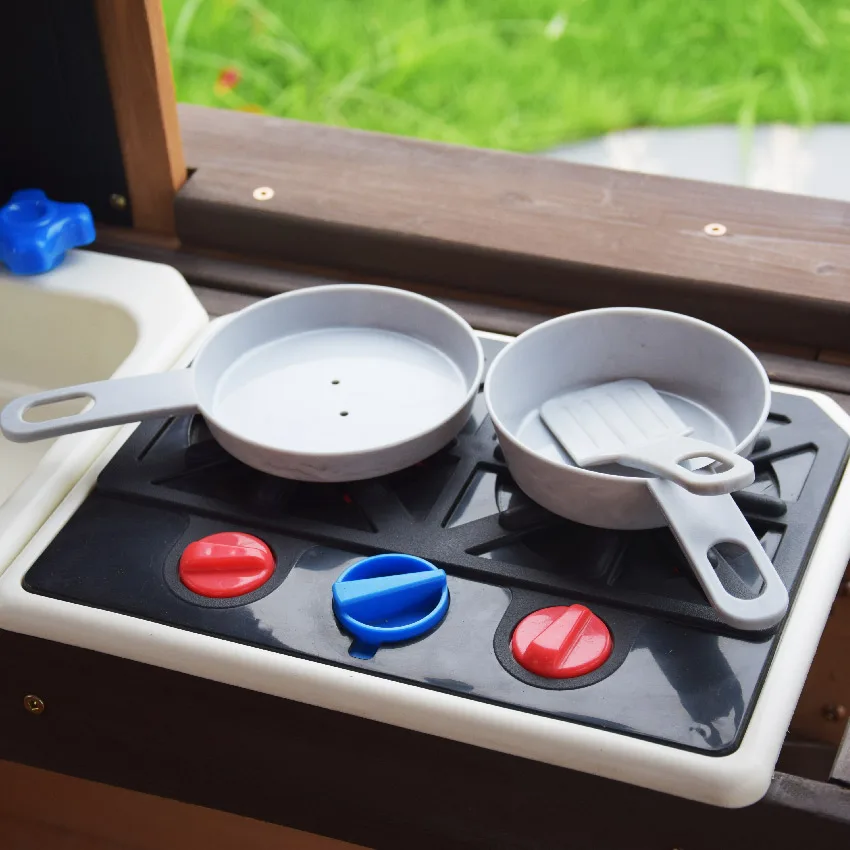 Square wooden outdoor game house populared play house for kids