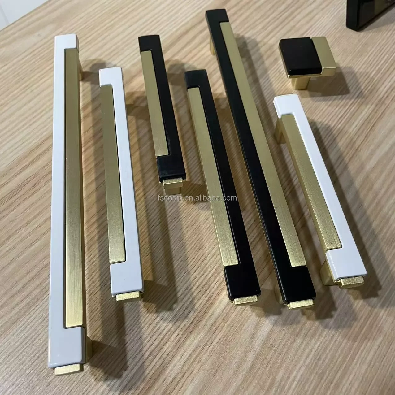 Furniture Hardware Bathroom Chrome Black Gold Zinc Modern Door Drawer Handle