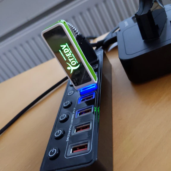 
Sales Promotion!High speed custom logo usb 2.0 driver led light usb flash drive made in China usb factory 