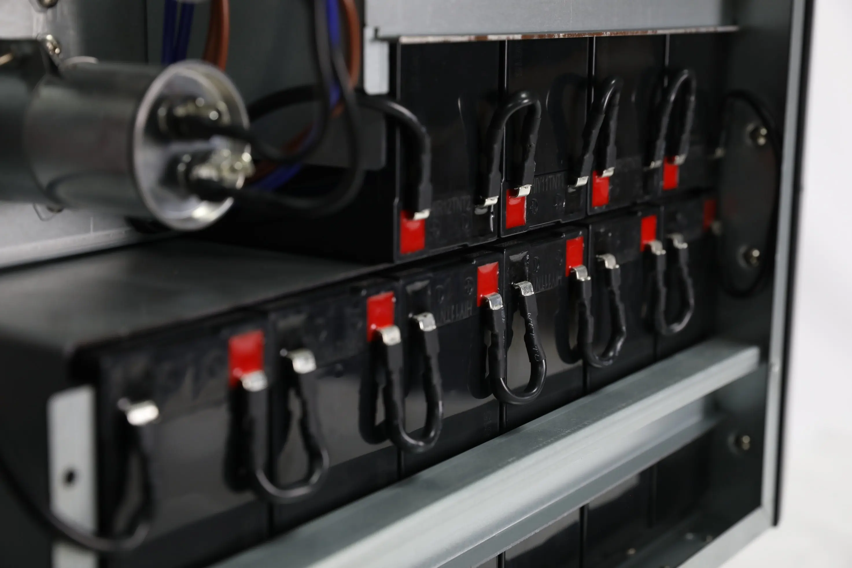 3200w 4kva Online Ups 2500 Watt 1 Kva 4000va 1.5kw 12v to 240v 1200va Inverter Ups Charger 1000w 3000w 24v for Desktop Computer