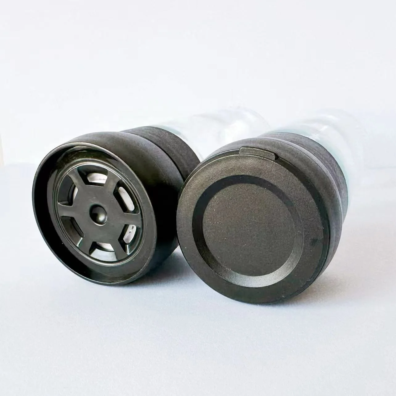 manual black salt mill pepper grinder bottle ceramic core with spice glass container