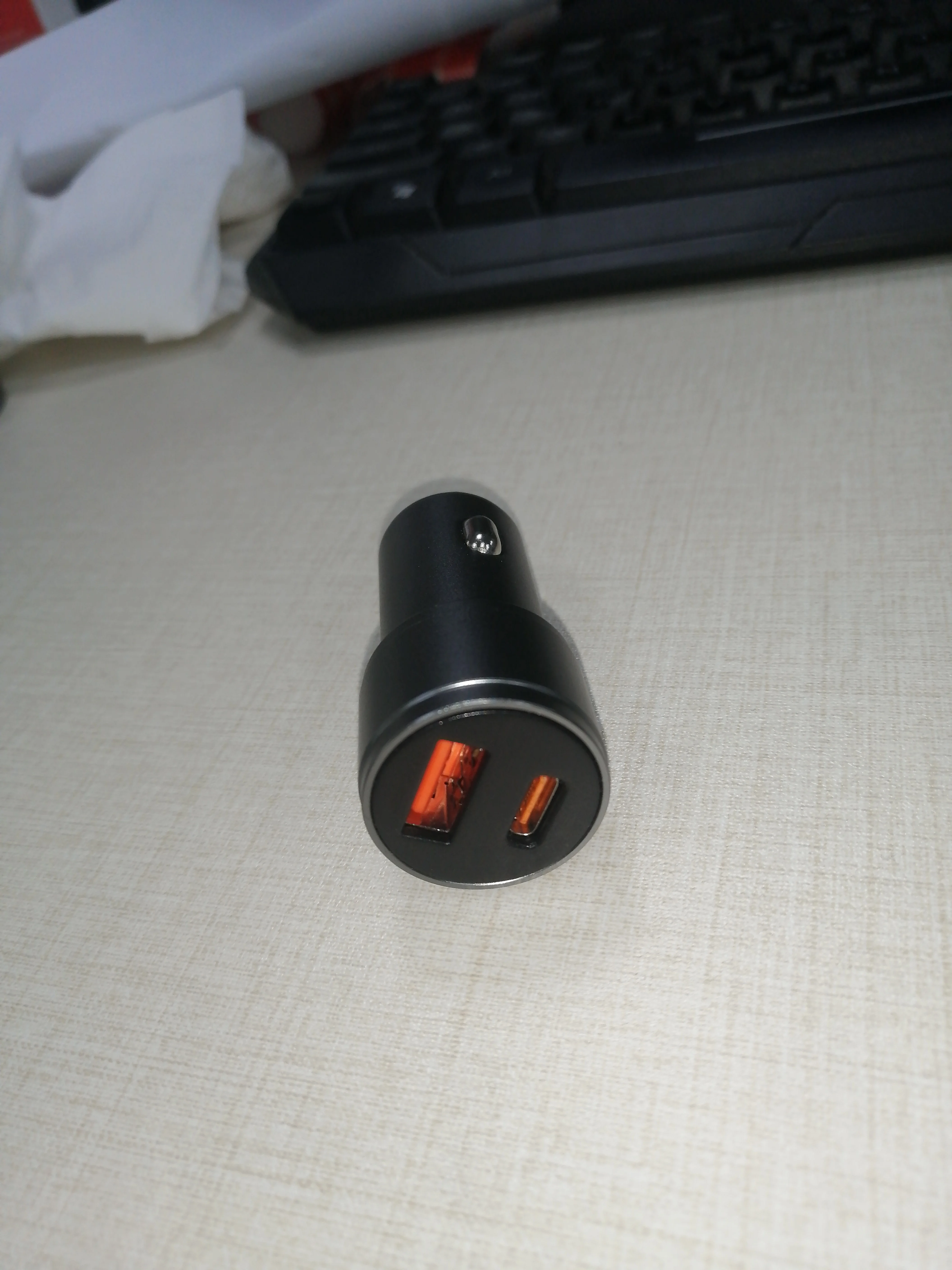 2021 Fast Charging Usb Type C Dual Ports Adapter Digital Display Portable Mobile Phone Qc 3.0 Car Charger 2 X USB 12-24V/5A 2204