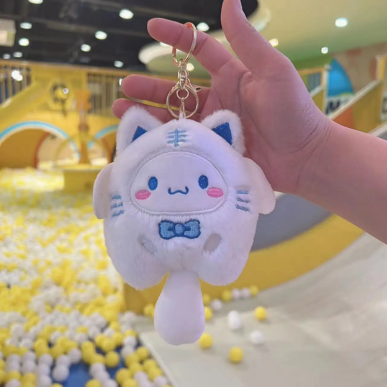 High Quality Cartoon HK KT Cat Kitty Cinnamonroll Kuromi Melody  Keychain Plush Keyring Anime Bag Accessories Bag Ornament