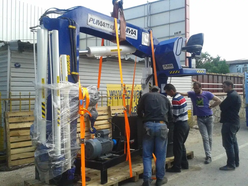 15 ton hydraulic knuckle boom marin crane manufacturer PUMA