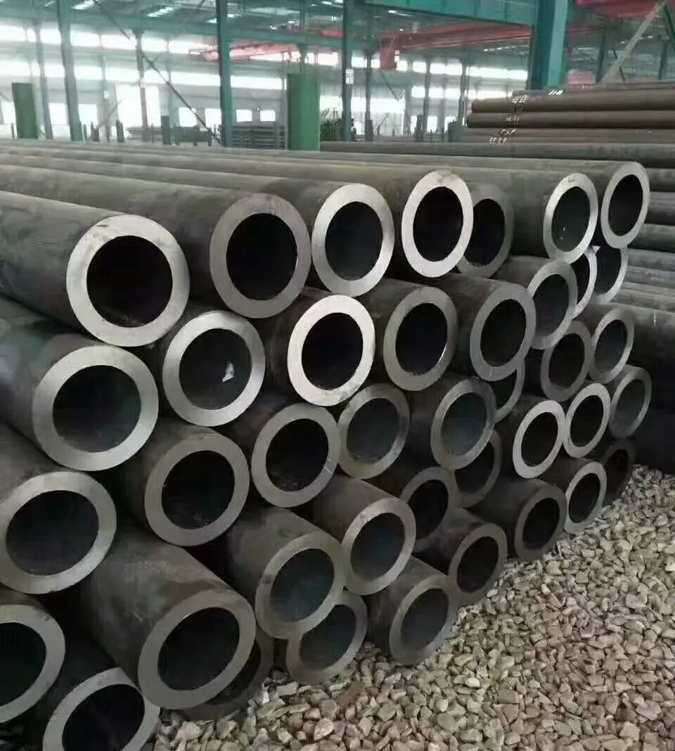 Manufacturer of ASTM A106 Seamless Low Carbon Steel Pipes