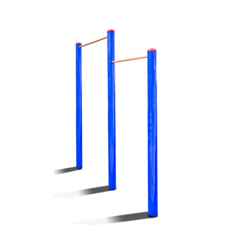 Использование в парке на открытом воздухе два неравномерных металлических гимнастических турник