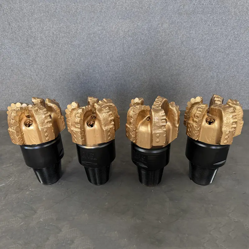 7 1/2' 5 Blades PDC Bits Matrix Body , Short Version 4 1/2' API Reg Pin thread