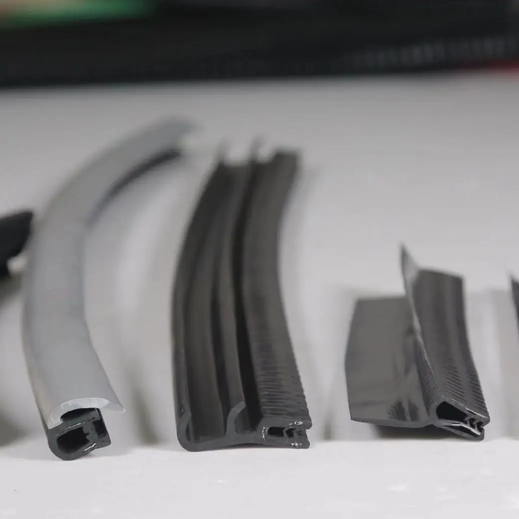 Manufacturers supply customized silicone hoses of various types