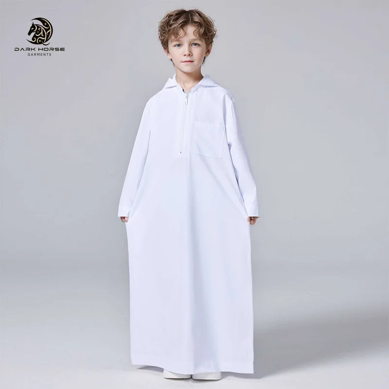 Футболка на молнии с капюшоном