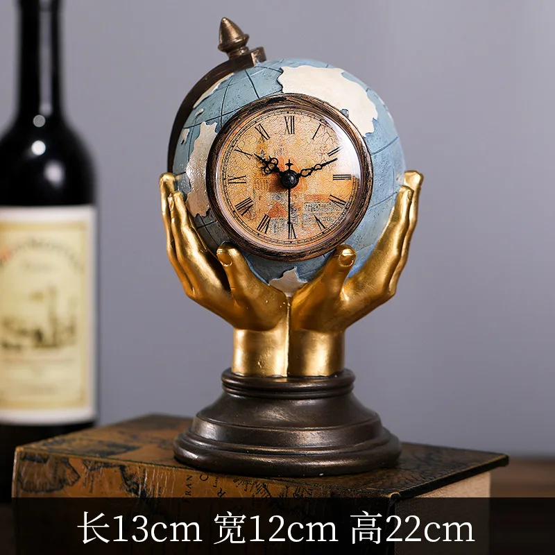 Factory Custom Cartoon Characters Globe Piggy Bank Modern Home Decor kid Piggy Bank miniature Figurines Handicraft Resin