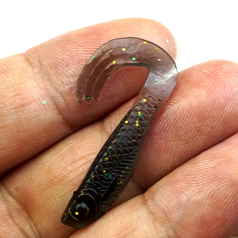 Wholesale 0.55g 3.8cm Fishing Soft Plastic Lures Fish Type Bait Split Tail Grub Worm