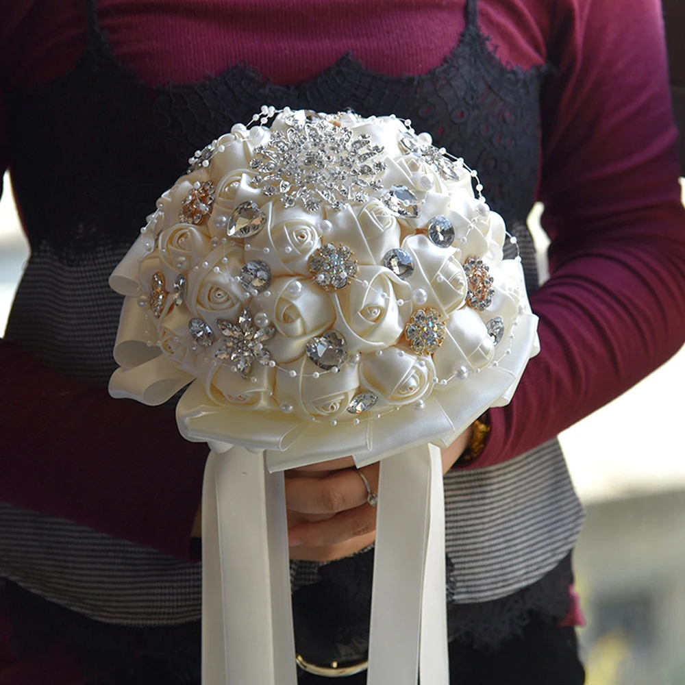 Elegant Satin Roses Ribbon Wedding Artificial Flower Hand Bouquet for Wedding or House Decoration