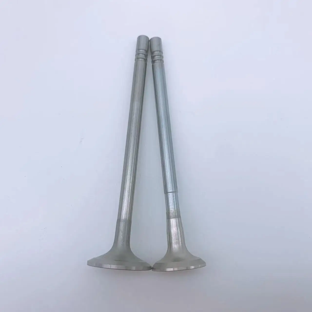 For JMC Ford Transit V348 series JX4D24 2.4l diesel engine intake valve XS7Q-6507-A3C exhaust valve 2S7Q-6505-A3C