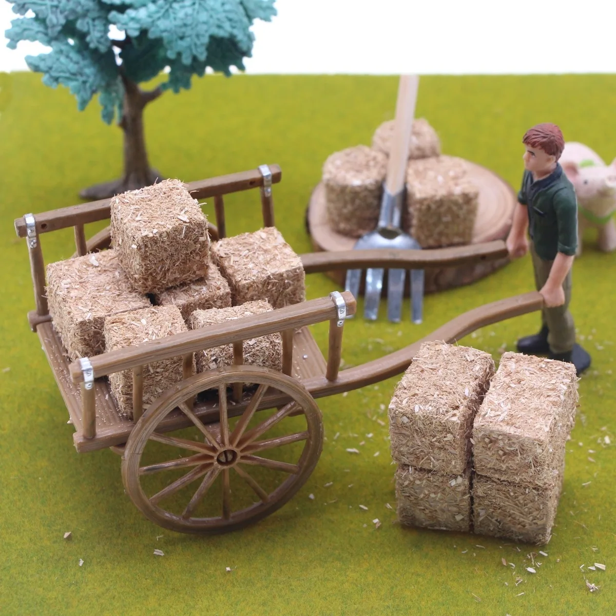4Pcs/Bag Mini Simulation Hay Pile Grass Ball BJD Miniature Farm Husbandry Scene Doll House Straw And Grass Pile Model