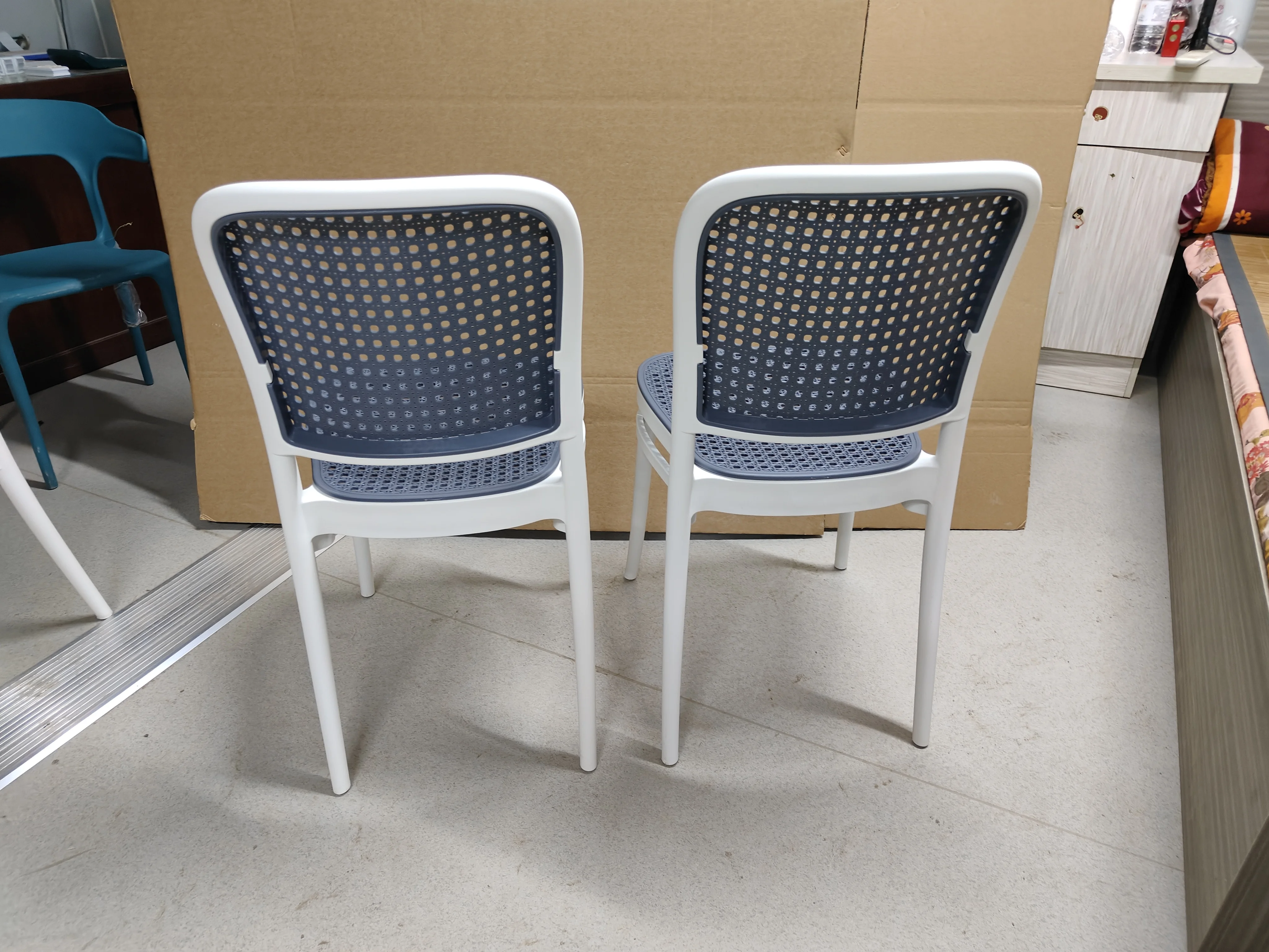 China wholesale Modern Rattan design plastic Chair Solid Dining Chair Sillas De Plasticas Stackable Pp Cafe chair