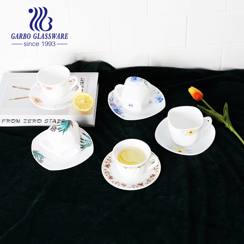 
 Набор для питья из белого опала, чашки и блюдца с переводной картинкой, 185 мл  